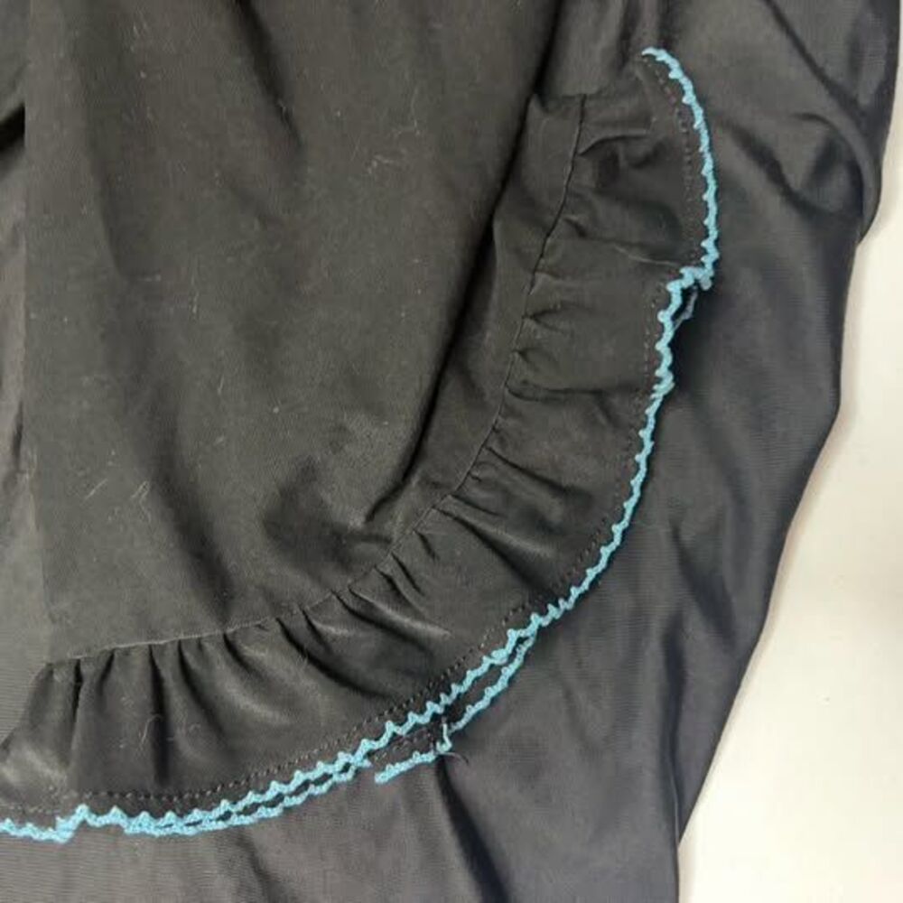 Black Silky Robe - Picture 2 of 3